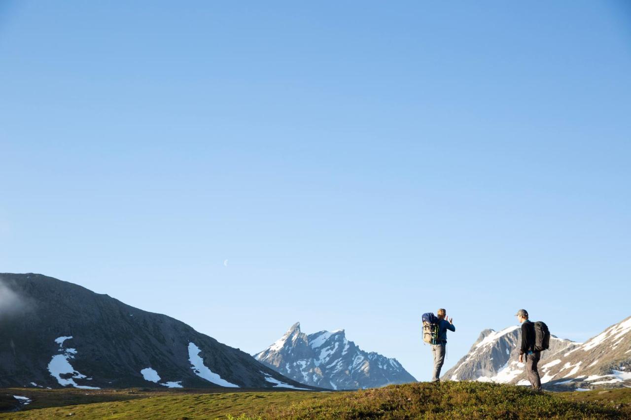 Hotel Aak Åndalsnes Exteriér fotografie